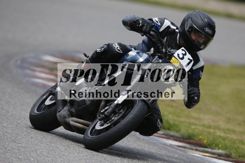 /Archiv-2024/25 30.05.2024 TZ Motorsport Training ADR/Gruppe gelb/31-0